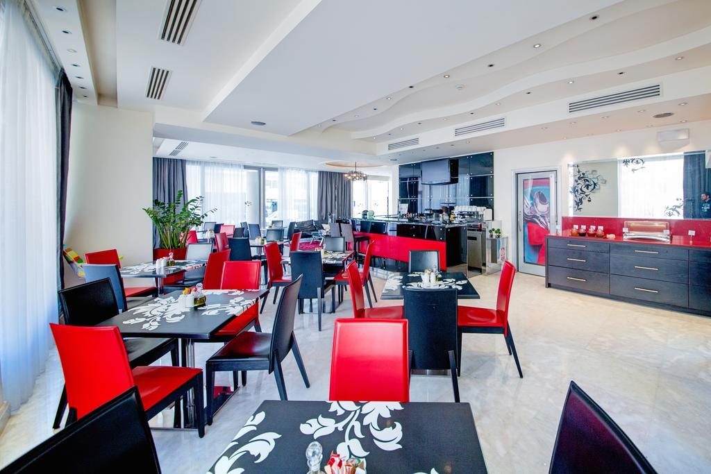 Comfy Boutique Hotel Kalamata Ristorante foto