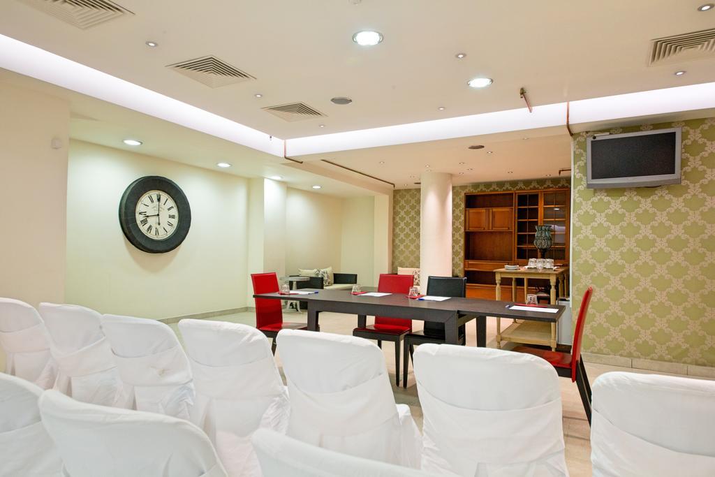 Comfy Boutique Hotel Kalamata Esterno foto