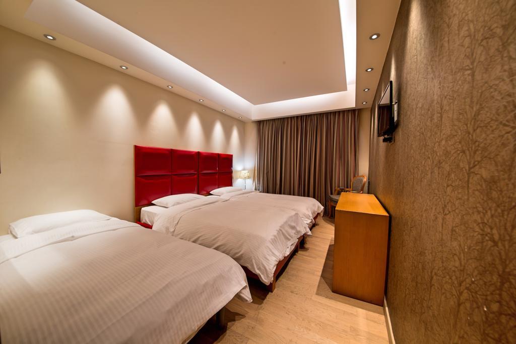 Comfy Boutique Hotel Kalamata Esterno foto