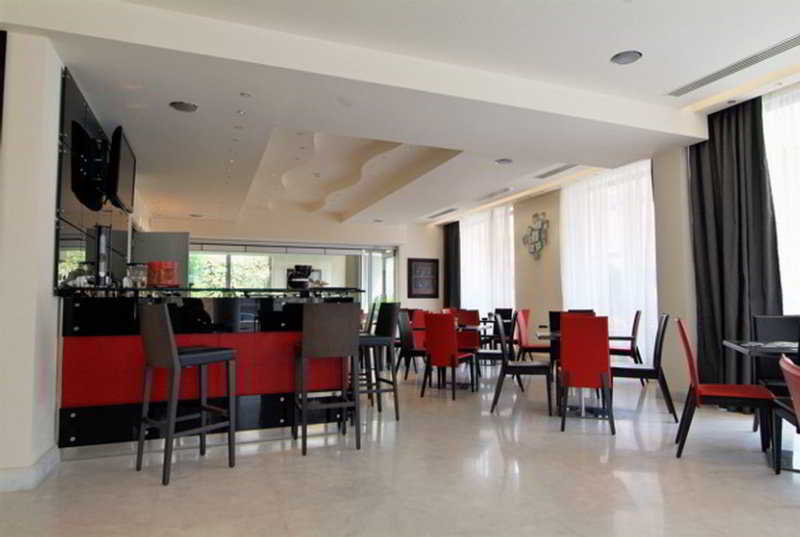Comfy Boutique Hotel Kalamata Esterno foto
